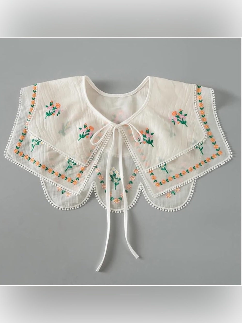 House of Harlow 1960 Embroidered White Floral Detachable Collar